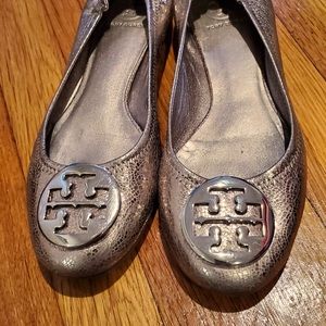 Tory Burch Womens Minnie Metallic Flats. Worn a few times. Excellent condition.